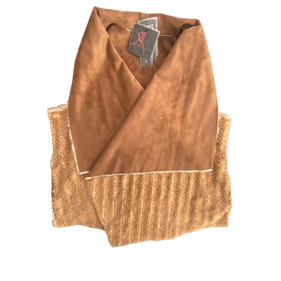 Adrienne Landau Tan Reversible Faux Fur Vest  SZ 1XL C100075 - Picture 2 of 10